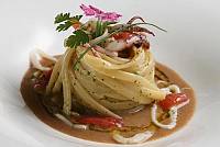 Orta San Giulio (Novara) Villa Crespi Linguine di Gragnano con calamaretti ,salsa al pane di Coimo    foto Gianluca Moggi/massimo Sestini